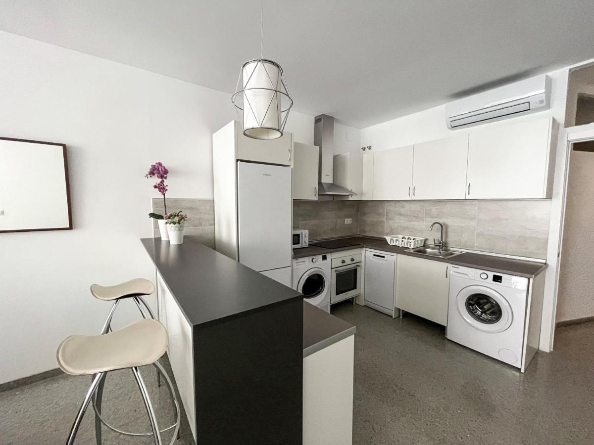 Amplio Apartamento En Av. Carlos Haya Málaga Exterior foto