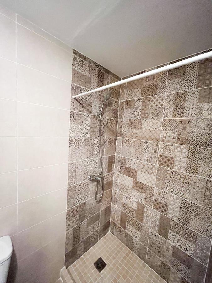 Amplio Apartamento En Av. Carlos Haya Málaga Exterior foto